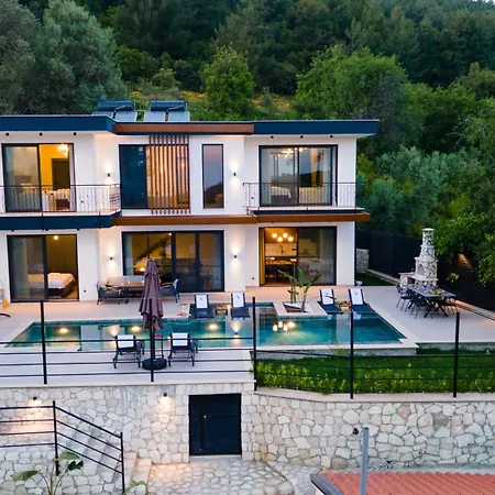 Akbulut Villa *